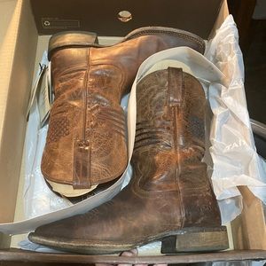 Ariat Circuit Patriot boots